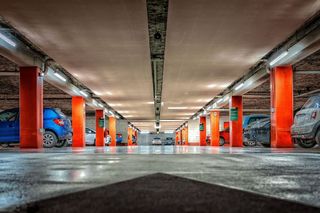 Garaje en venta en Gavarra en Cornellà de Llobregat