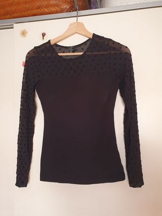 Camiseta escote lunares H&M