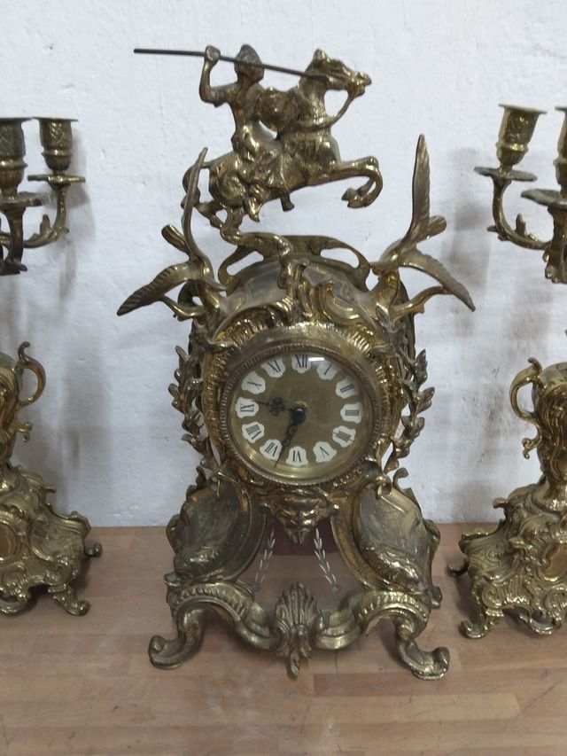 Candelabros de bronce