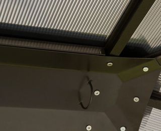 Pérgola policarbonato con laterales NUEVA