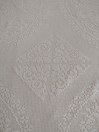 Copriletto a filet di cotone bianco