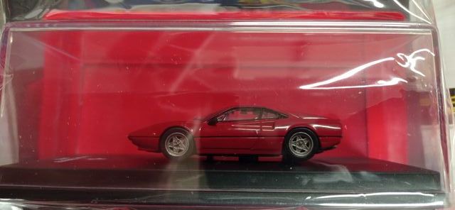 FERRARI  308 GTB 1975 FERRARI GT 1:64 DIE CAST