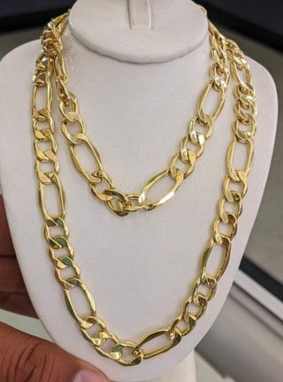 Cadena laminada en oro de 18k 