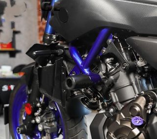 Parachoques anticaidas para moto