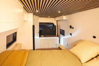 Alquiler furgoneta camper Lanzarote