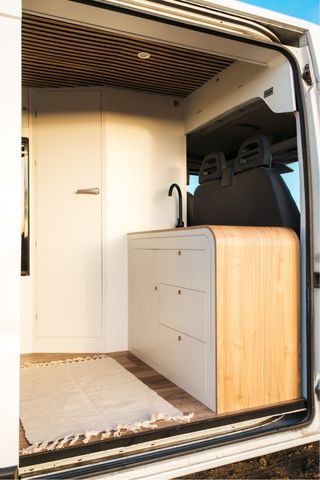 Alquiler furgoneta camper Lanzarote