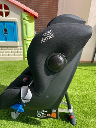 Silla de auto contra marcha BRITAX ROMER