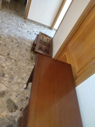 Escritorio de madera