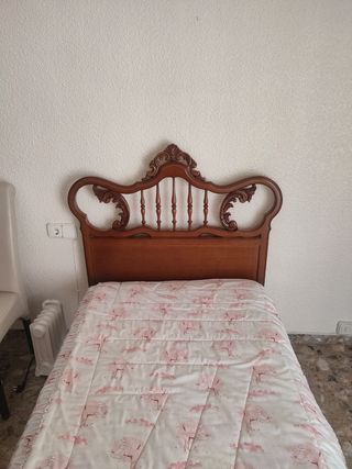 Escritorio de madera