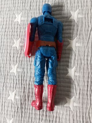 Muñecos superhéroes Superman y Capitan América