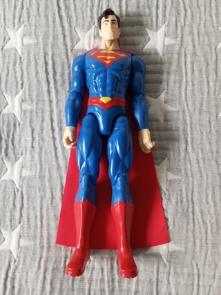 Muñecos superhéroes Superman y Capitan América