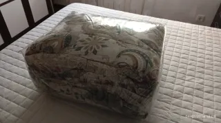 LOTE COLCHA DE MATRIMONIO Y EDREDÓN