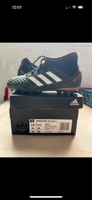 Botas futbol niño