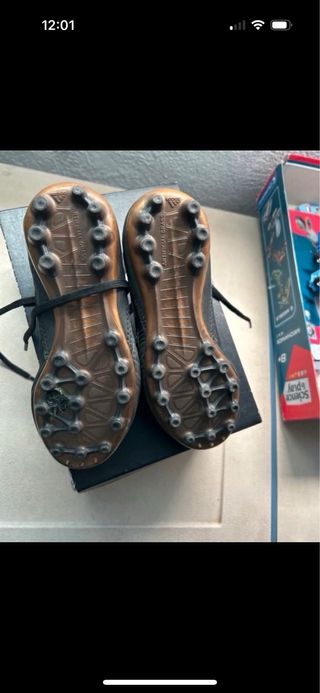 Botas futbol niño