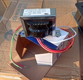 PF42440 Packard 24V trasformatore universale