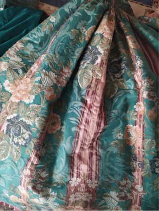 Traje regional valenciana fallera