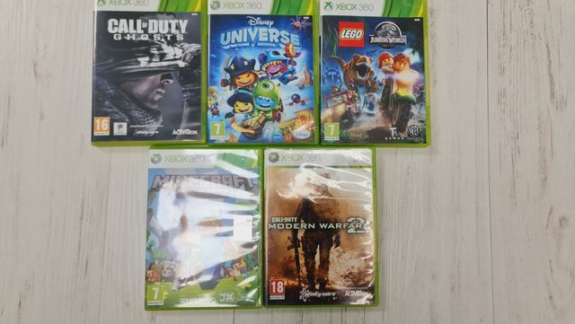 Consola XBox 360 con 3 mandos y 5 juegos