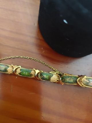 Pulsera bañada en oro