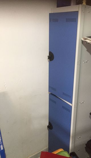 Taquilla de dos puertas