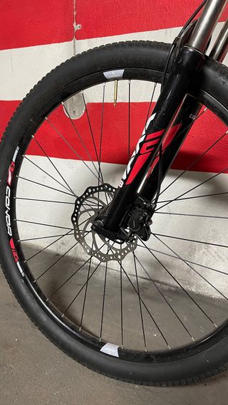 Bicicleta de Montaña Conor 6700 – Talla L – Ruedas