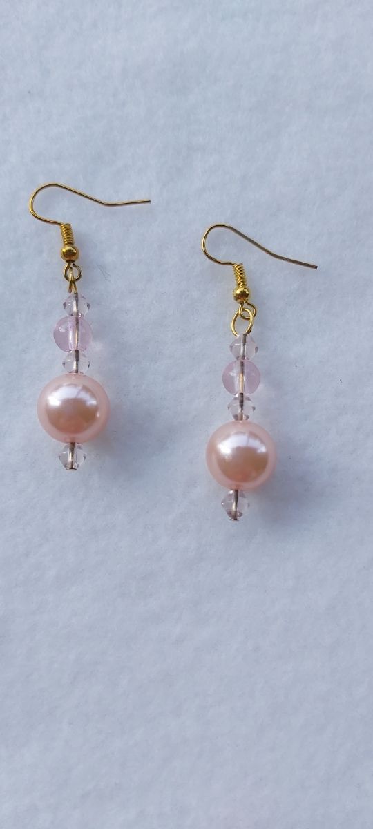 Set di collana e orecchini con resine,rosa