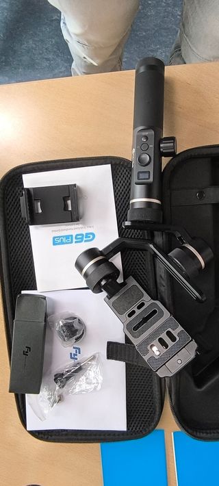 Estabilizador de 3 ejes FeiyuTech G6-Plus