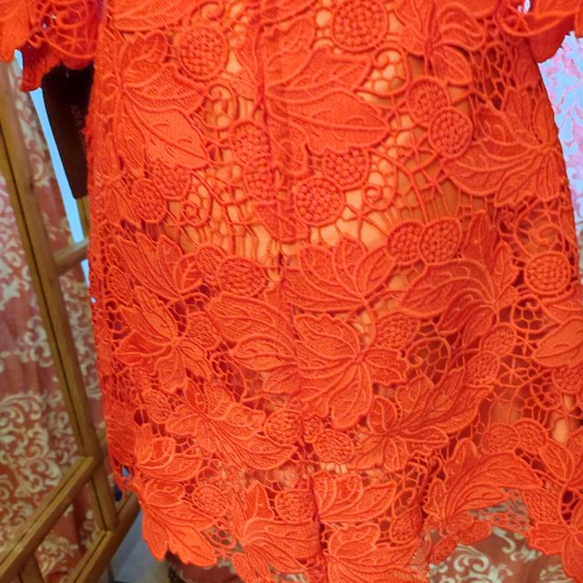 Vestido invitada midi Ana Torres