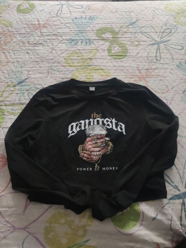 Camiseta negra talla L de licra.Del shei