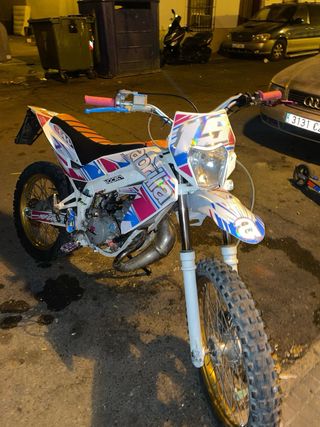 Aprilia sx (beta) n negociable