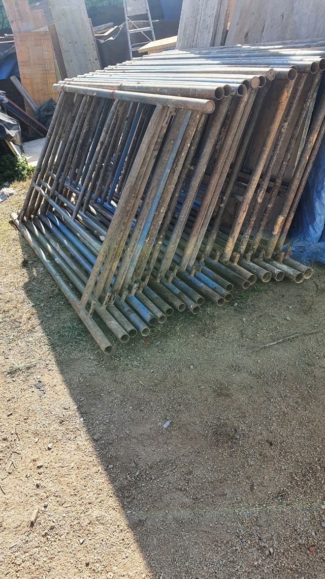 Se compra andamios