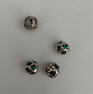 Charms Pandora