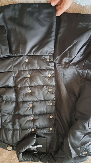 Abrigo negro peplum de Monte Cervino