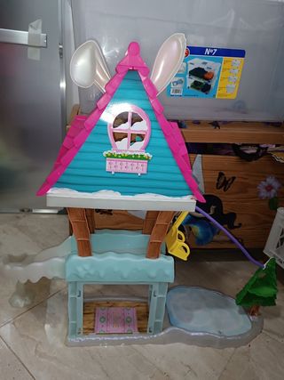 Casa de muñecas esquí