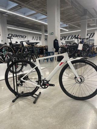 Bicicleta de gravel 3T Ultra Boost Rival 1x11 700C