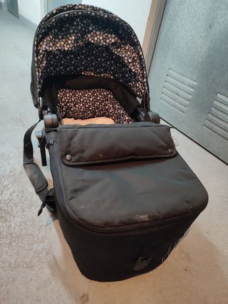 Capazo,silla y maxicosi bebé