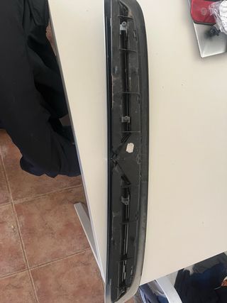 Rejilla frontal citroen picasso