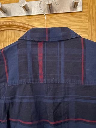 Camisa marca Calvin Klein