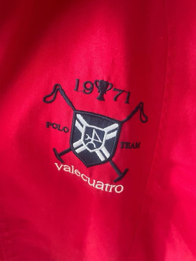 CHAQUETA VALECUATRO ROJA