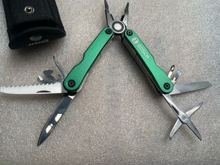 Bosch multitool with case