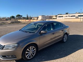 Volkswagen Passat 2011