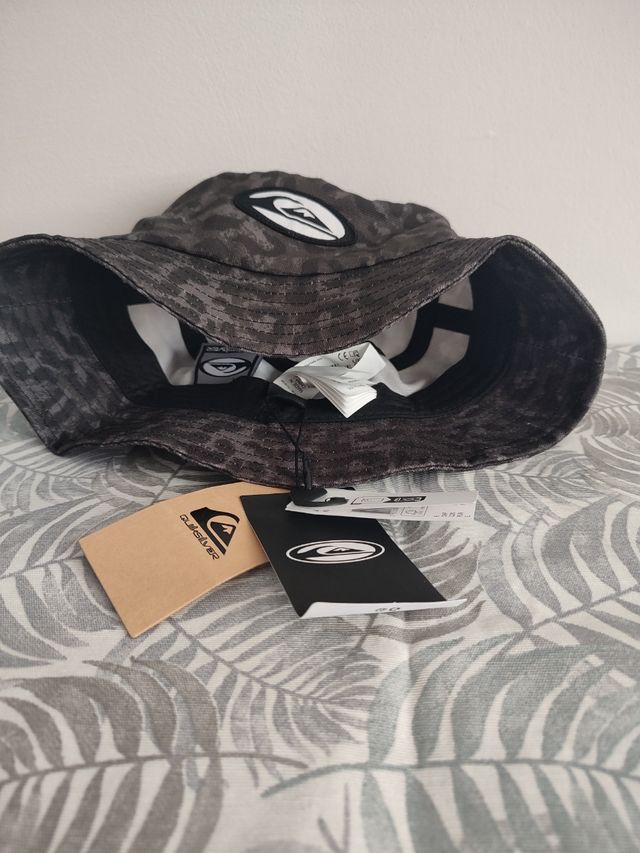 Gorro quicksilver nuevo 
