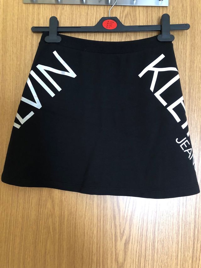 Falda Calvin Klein niña o chica