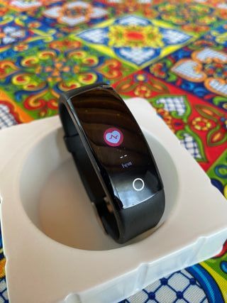 Fitness Tracker - Smartwatch - AGPTEK C30