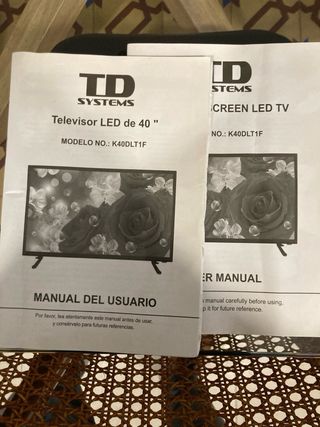 TV TD Systems 40''