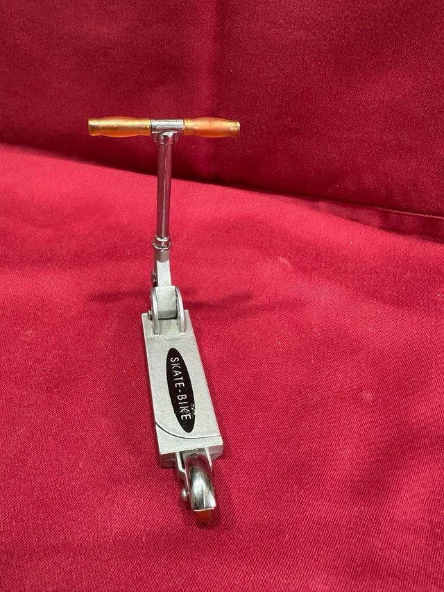 MECHERO MONOPATIN MINIATURA