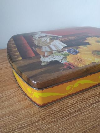 Caja vintage Solano