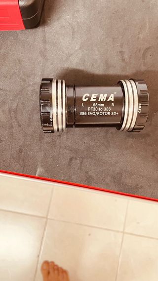 Eixo pedaleiro PF 30