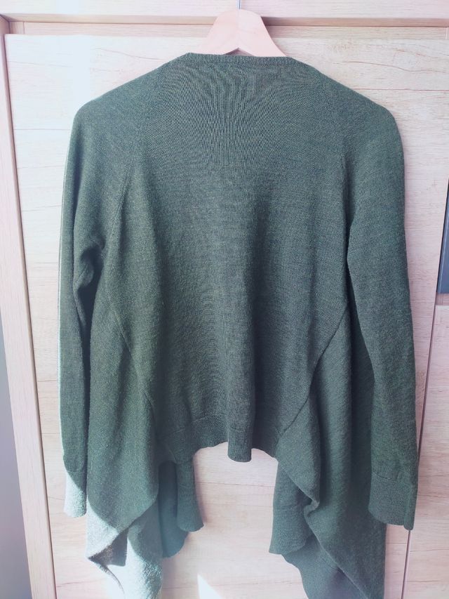 Chaqueta de punto verde oscuro