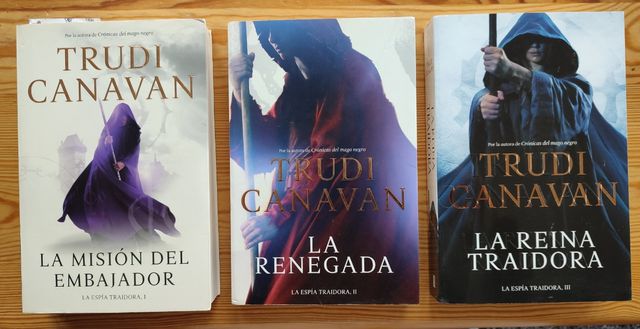 SAGA LA ESPIA TRAIDORA I, II, III