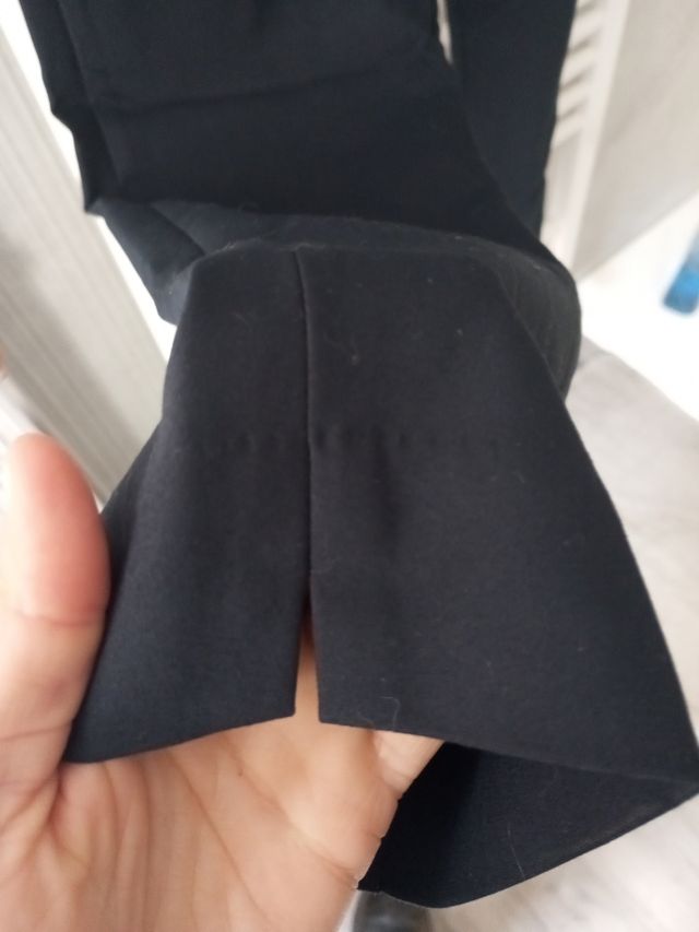 Pantaloni a sigaretta Bershka